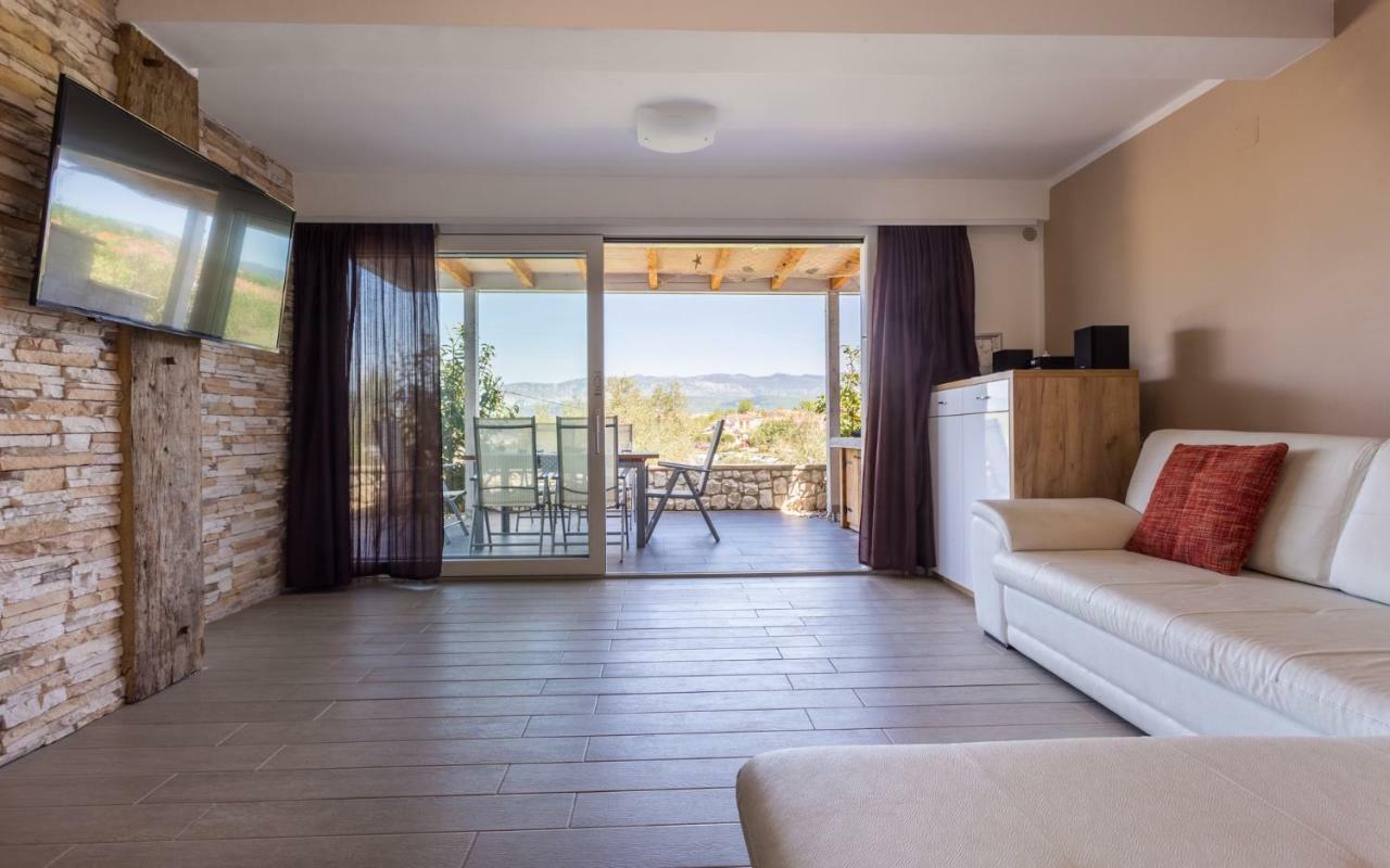 Apartment Trava Klimno Εξωτερικό φωτογραφία